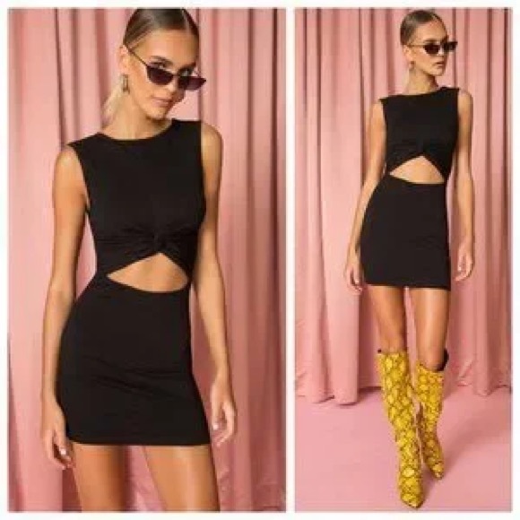 Superdown Crista Twist Front Dress - Size Medium - Picture 2 of 5